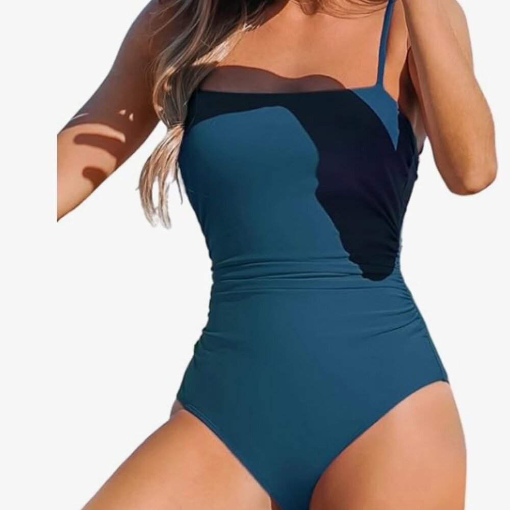 CUPSHE Women Swimsuit One Piece w/tummy control